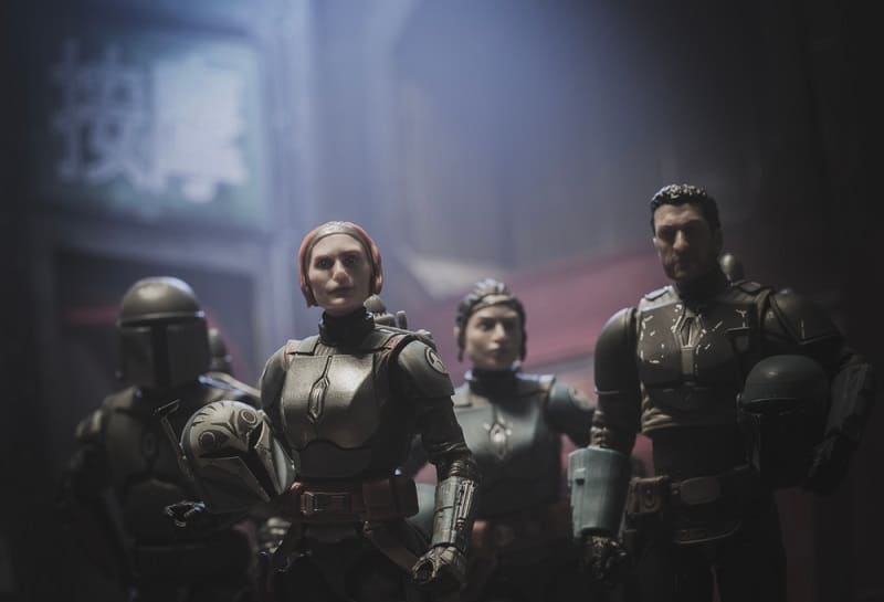 Bo-Katan and her clan members