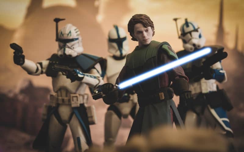 Star Wars The Clone Wars Anakin Skywalker and clone troopers