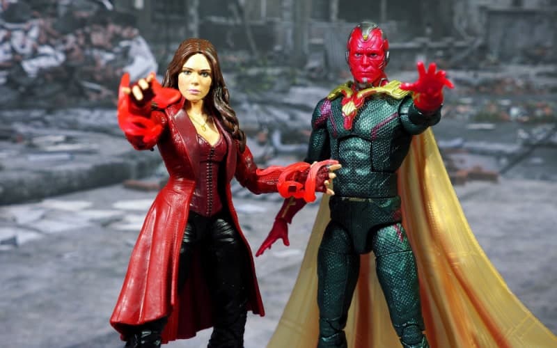 Marvel Scarlet Witch and Vision