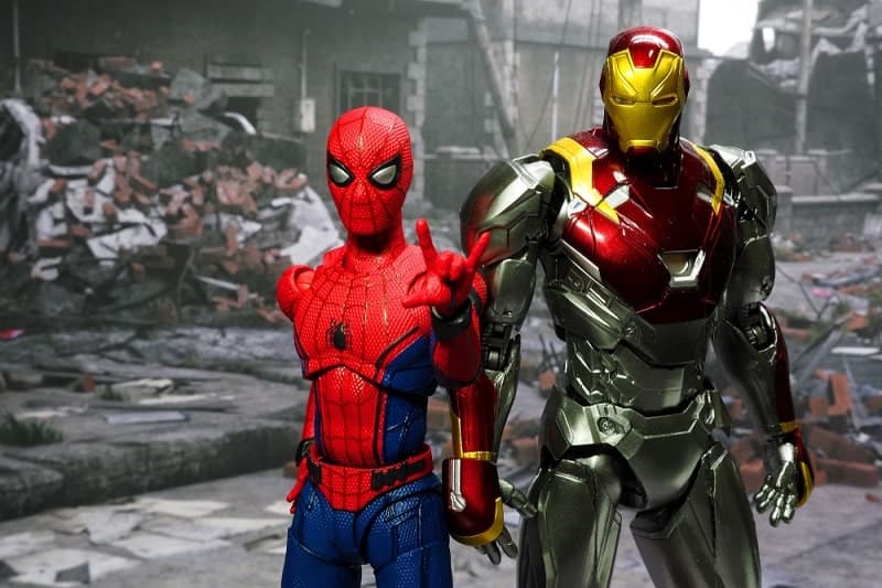 Spiderman and Tony Stark in their suits